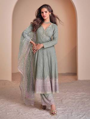 Grey & pink zari & sequence work georgette salwar kameez( full-stitched Free-size) 1