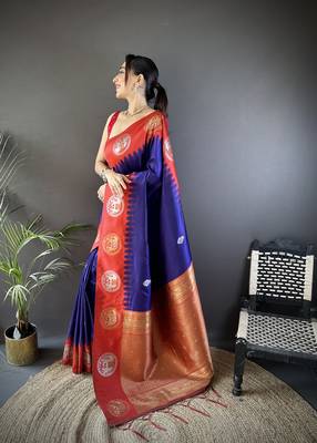 royal blue soft silk butti zari weaving work banarasi saree 2