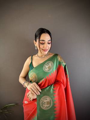 red soft silk blend butti zari weaving work banarasi saree 3