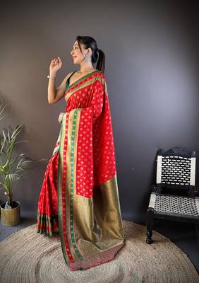 Elora soft silk butti zari weaving work banarasi saree(red) 2
