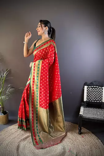 Elora soft silk butti zari weaving work banarasi saree(red)