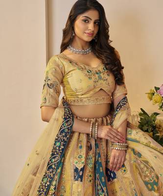 Yellow Patchwork and motif Banarasi silk Lehenga Lehenga with Unstiched Blouse 3