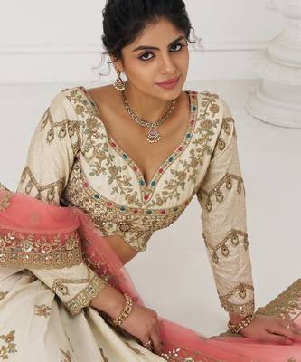 White zari embroidered Silk lehenga with Unstiched Blouse 2