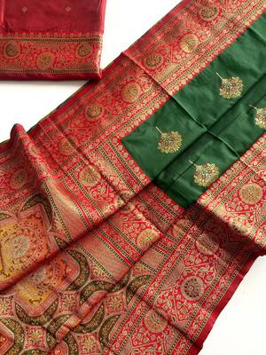 Green Rich Banarasi Silk blend Saree 4