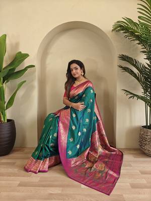 Rama Green Rich Banarasi Silk blend Saree 3