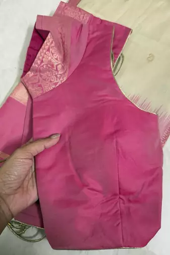 Multy Color silk blend saree with blouse piece