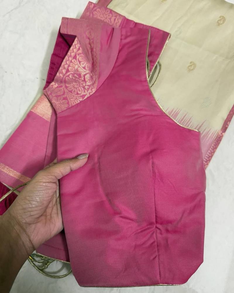 Multy Color silk blend saree with blouse piece