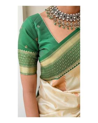 Cream Green silk blend saree with blouse piece 4