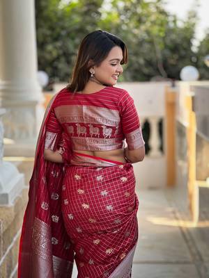 Red Soft Silk blend Designer Saree 3