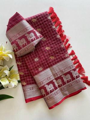 Red Soft Silk blend Designer Saree 5