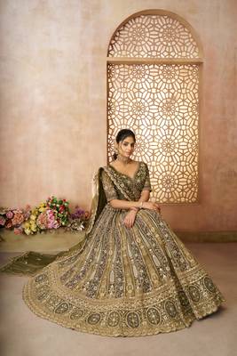 Mehendi Thread worked Net Lehenga with Unstiched Blouse 2