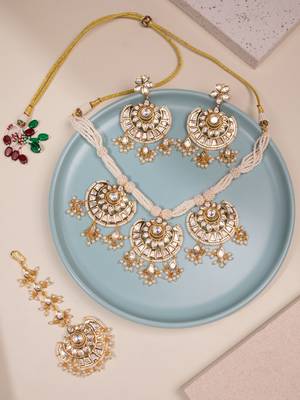 White kundan polki necklace set 4