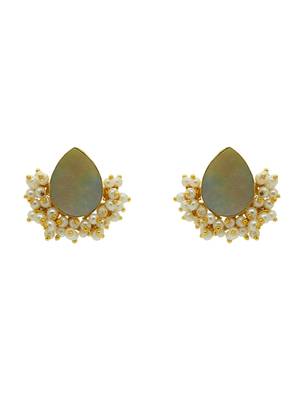 Stylish mop paan shape gold plated necklace with studs 3