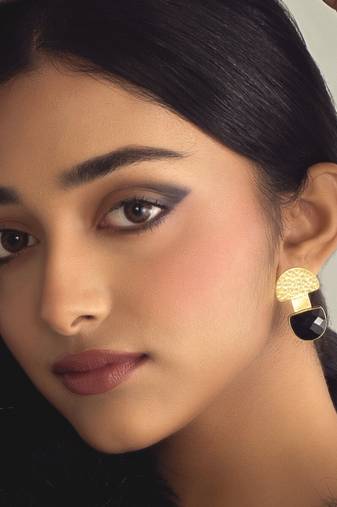 Handcrafted gold plated d-shape studs