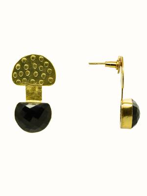 Handcrafted gold plated d-shape studs 4