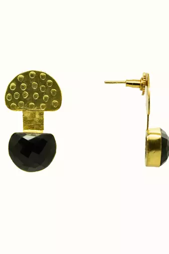 Handcrafted gold plated d-shape studs