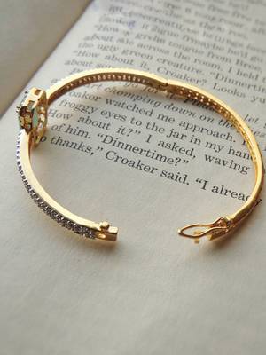 Elegant mint & cz stone openable bracelet 2