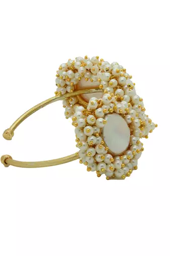 Stylish mop unshaped gold plated pearl bracelet
