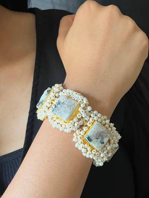 Natural durzi white and black bracelet 1