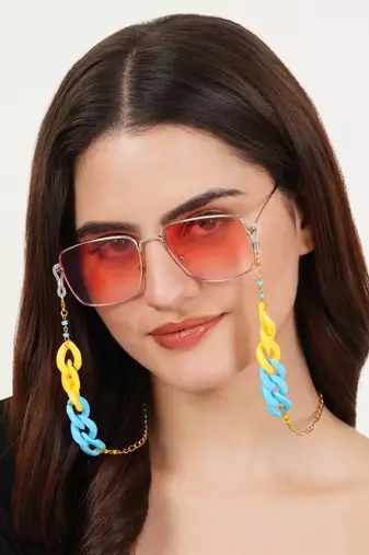 Minion theme blue & yellow spectacles/air pods chain