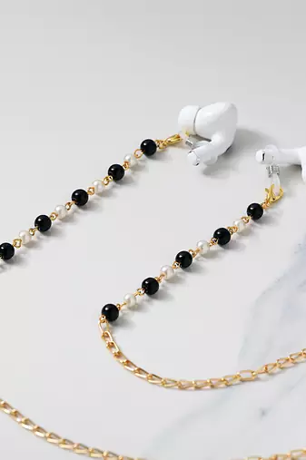 Black & white beads monochrome spectacles/air pods chain