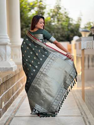 Green Color Soft Silk blend Designer saree 2