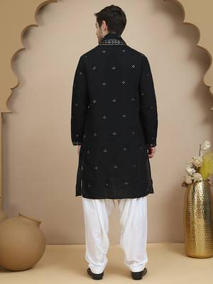 Black embroidered kurta salwar and dupatta set for men 3