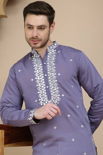 Purple embroidered kurta with pyjama for men