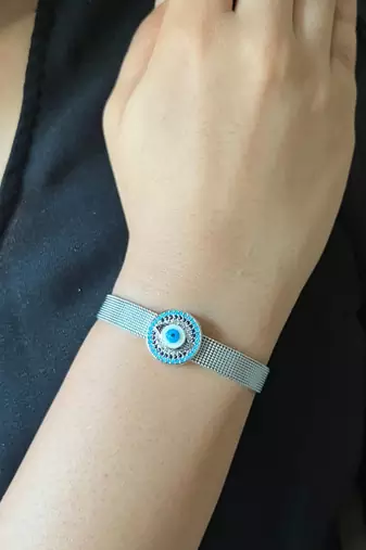 Round evil eye mesh strap bracelet - silver