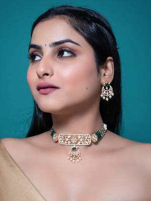 Green kundan polki choker necklace set 2