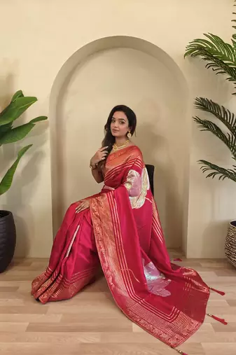 Pink Munga Art Silk Designer Saree