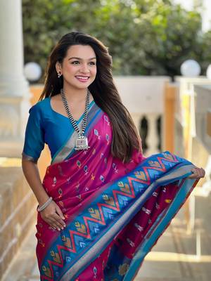 Pink Ikat Weaving Art Silk Saree 1