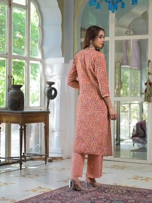 Divena peach floral print muslin embroidred kurta trouser with dupatta 2