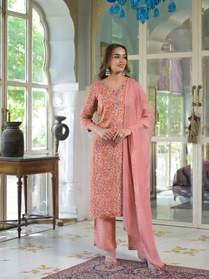 Divena peach floral print muslin embroidred kurta trouser with dupatta 3