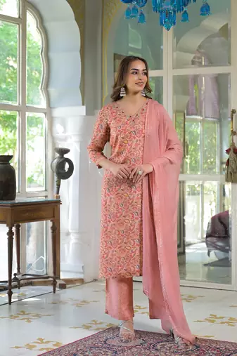 Divena peach floral print muslin embroidred kurta trouser with dupatta