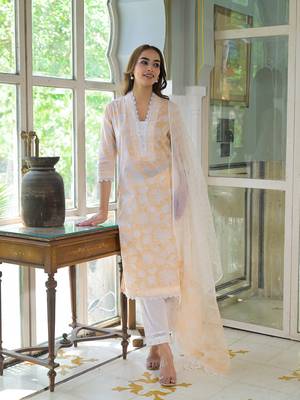 Divena peach block print cotton straight kurta pant with dupatta 4
