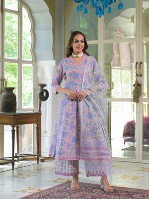 Divena pink cotton block print angarakha kurta pant with dupatta 1