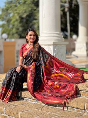 Black Ikat Weaving Art Silk Saree 4