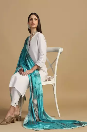 Digital floral motif print chinon silk embroadery sequnce work traditional dupatta wear on kurti for women and girls