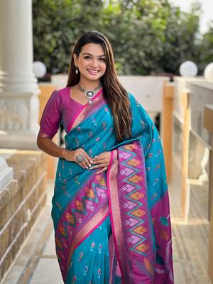 Blue Ikat Weaving Art Silk Saree 3