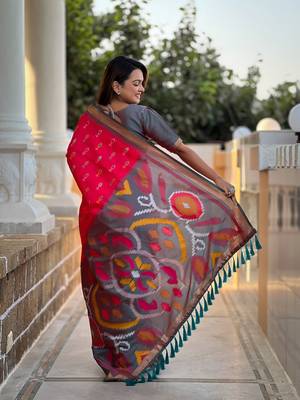 Rani Pink Ikat Weaving Art Silk Saree 2