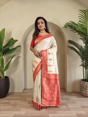 White Kanchipuram Paithani Art Silk Saree 2
