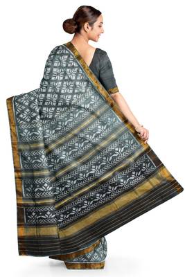 Green mulberry pure silk single ikkat  saree 2