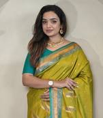 Pista Kanchipuram Paithani art Silk Saree