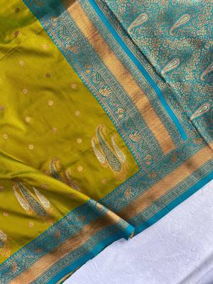Pista Kanchipuram Paithani art Silk Saree 5