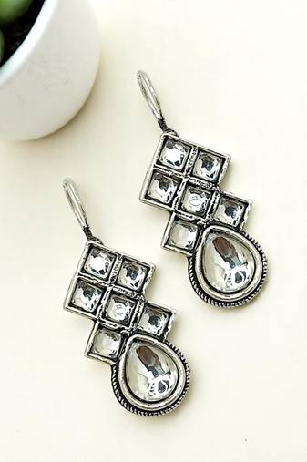 9blings silver oxidised white stone checkered drop earrings