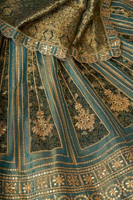 Green Banarasi Patches & Zari Net & Tissue lehenga with Unstiched Lehenga 4