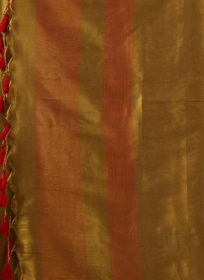 olive contrast weave pallu tissue silk saree with lining blouse 2