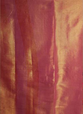 Margenta contrast weave pallu tissue silk Blend saree with lining blouse 4