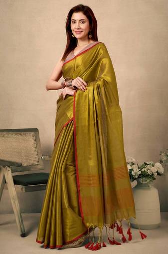 Green contrast weave pallu tissue silk saree with lining blouse